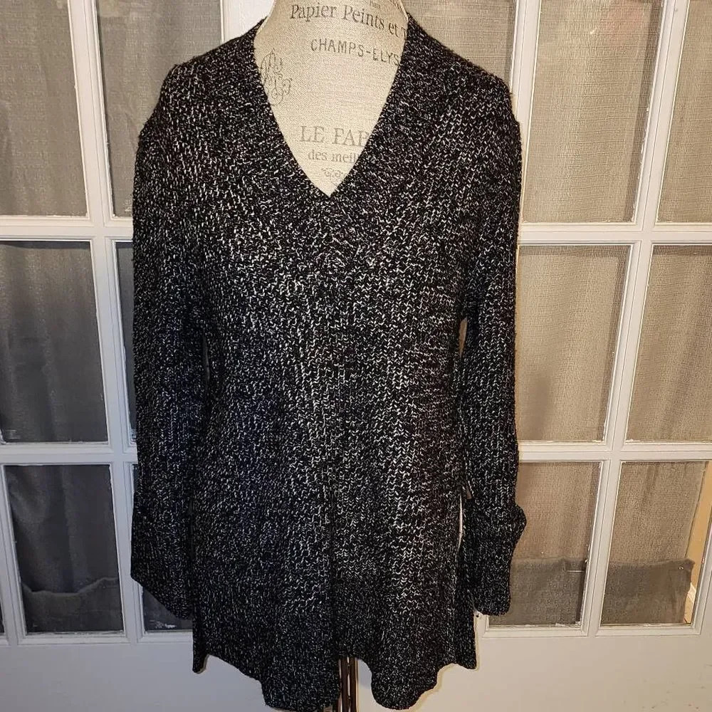Athleta‎ Womens Black Marl Shasta V Neck Pullover Sweater XS